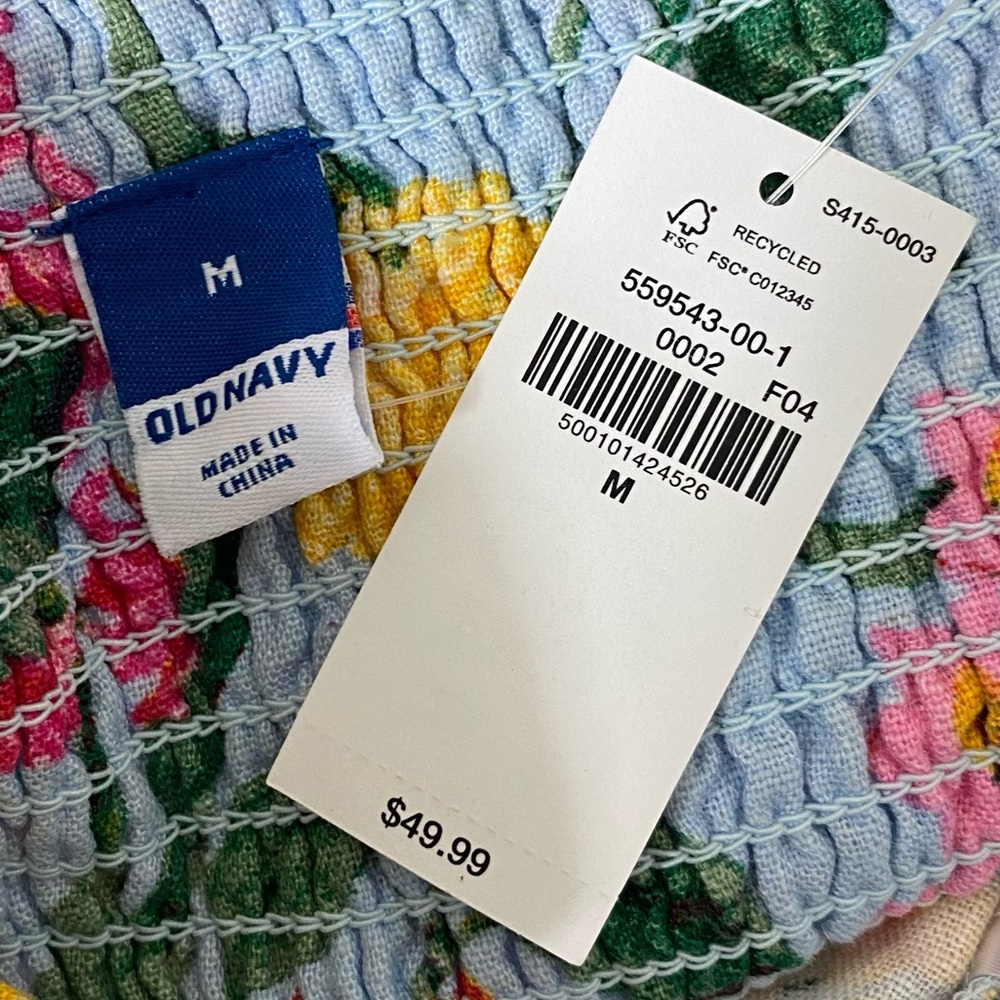NEW Old Navy Multifloral Tie-Shoulder Cropped Twist-Front Smocked Jumpsuit - M - Picture 15 of 16